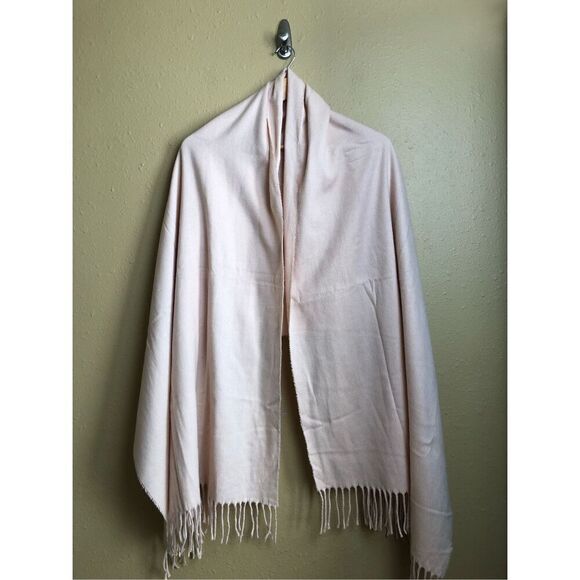 Made In Italy Women’s Pink Scarf 27”x74” - Picture 3 of 8